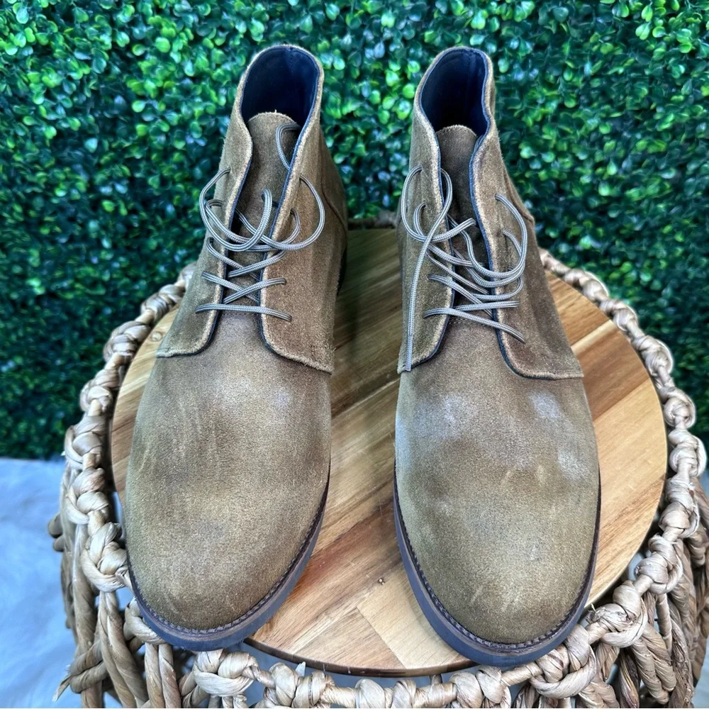 Nisolo men’s Daytripper Chukka Boot in waxed brown new in‎ box